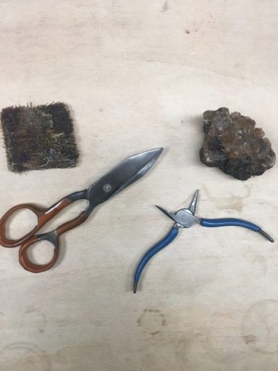 utensili per il restauro tappeti orientali